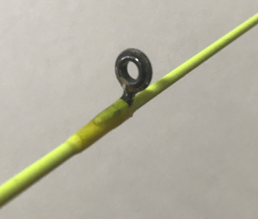 錆びかけているロッドガイド　もうじき修理・交換が必要